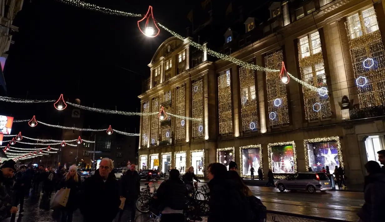 Seluruh instalasi dibuat khusus untuk Amsterdam Light Festival yang selalu berganti setiap tahunnya. (Liputan6.com/Unoviana Kartika Setia)