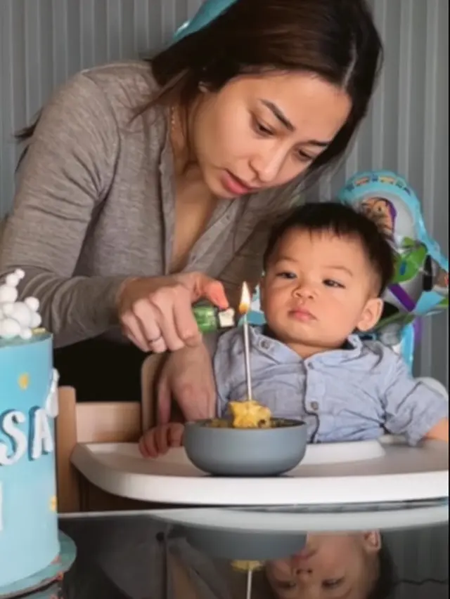 Nikita Willy siapkan kejutan ulang tahun kecil untuk Issa. (Foto: Instagram nikitawillyofficial94)