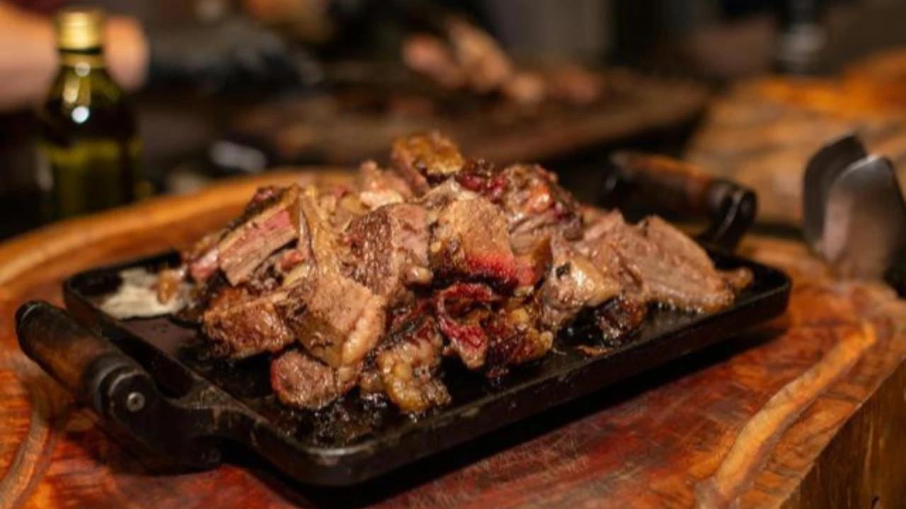 7 Cara Mudah Bedakan Daging Kambing Muda dan Kambing Tua, Bisa Dilihat dari Ciri Fisiknya