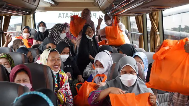 Hari Kartini: PNM Bagi-bagi Sembako kepada 1.000 Kartini Ultra Mikro
