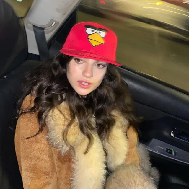 Ella Rubin [Foto: Instagram/ellarubin1]