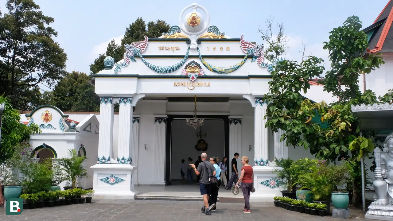 Keraton Yogyakarta Hadiningrat
