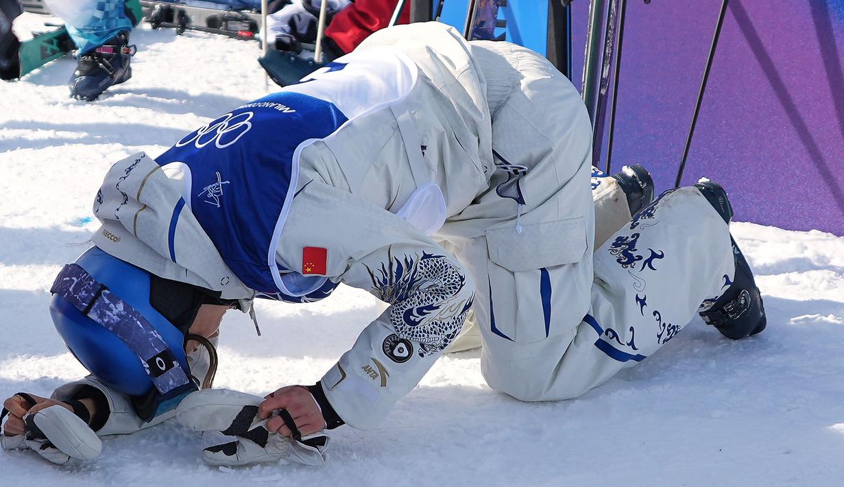 Kala itu, perempuan kelahiran September 2003 tersebut sukses meraih dua emas dan satu perak pada 2022 silam. (AP Photo/Lindsey Wasson)