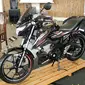 Suzuki GSX150 Bandit bergaya touring. (Arief/Liputan6.com)