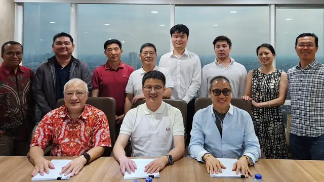 Penandatanganan Perjanjian Usaha Patungan (Joint Venture Agreement/JVA) antara Indonesia dan China.