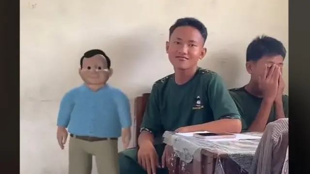 Warganet Heboh Lihat Video Anak SMA Mirip Gibran Rakabuming