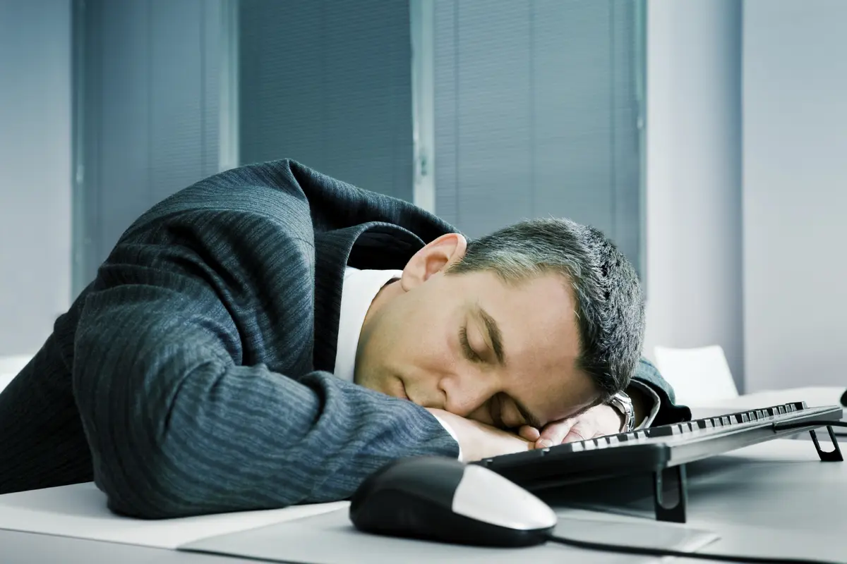 Jadwalkan tidur siang Anda sejak pagi hari