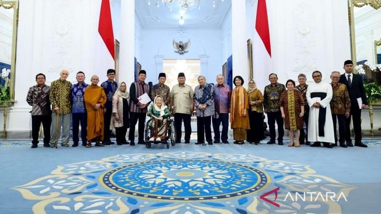 Fakta Unik Pertemuan Tiga Jam: Presiden Prabowo Tegaskan Komitmen Jaga Supremasi Sipil, Respons Isu Darurat Militer