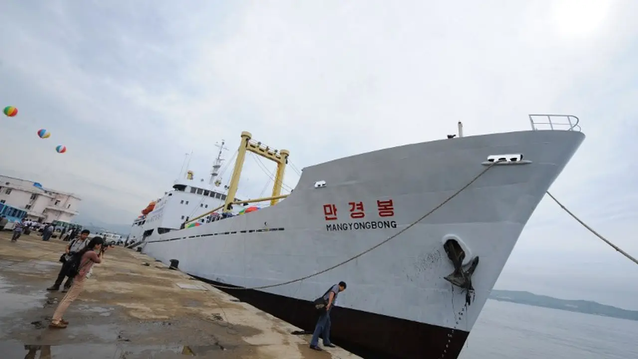 Layanan Feri Perdana Hubungkan Korea Utara dan Rusia 