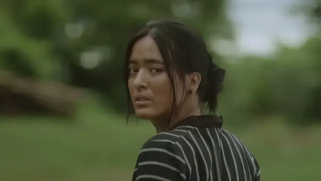 Mawar De Jongh sebagai Sumi dalam film Para Betina Pengikut Iblis. (Foto: Dok. Falcon Black)