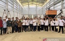 Dukung Kemandirian Peternak Kaltim, Pemprov Resmikan RPB Pakan Ternak di Kukar