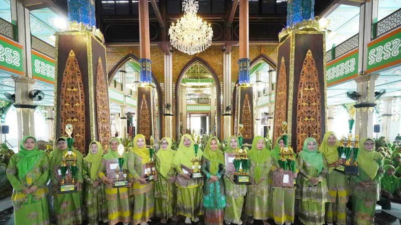 Tahukah Anda? Wali Kota Mojokerto Ajak Ribuan Muslimat NU Perkuat Cinta Nabi Muhammad di Gebyar Maulid