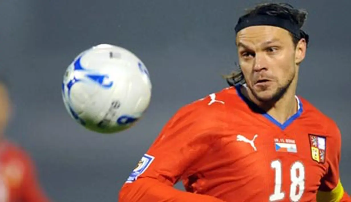 Czech defender and captain Tomas Ujfalusi during his team's World Cup 2010 qualification match against San Marino on November 19, 2008 at Serravalle Stadium in San Marino. AFP PHOTO/GIUSEPPE CACACE