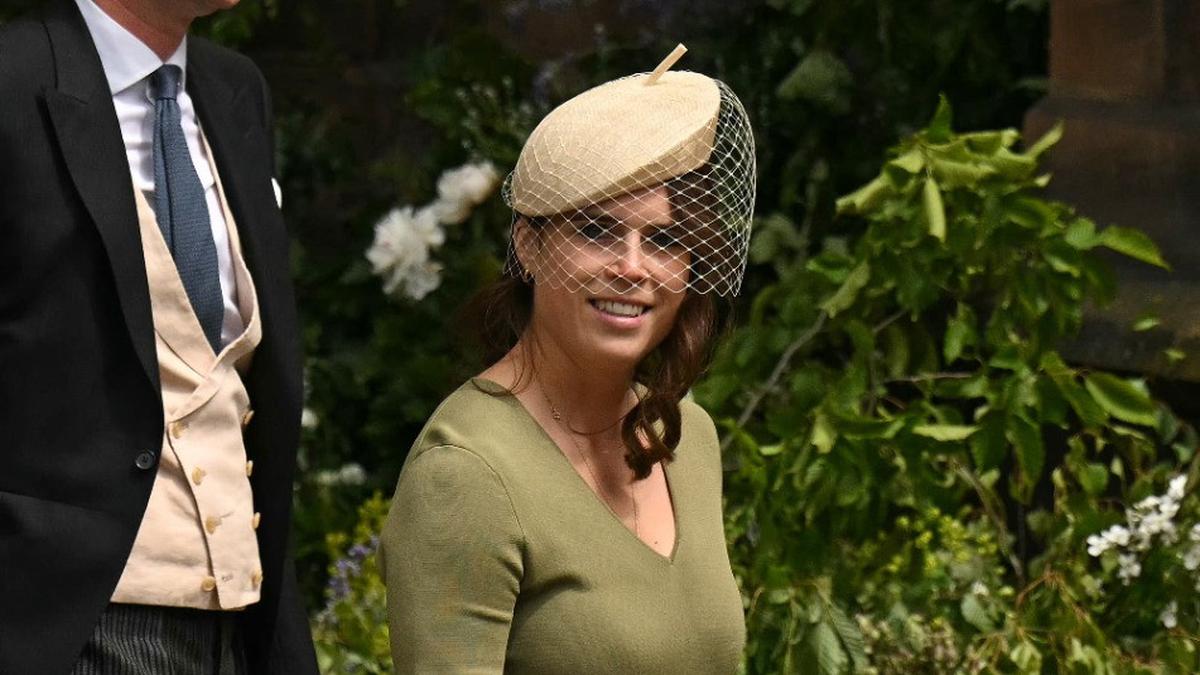 Putri Eugenie Asyik Liburan pada Malam Sebelum Penangkapan Mantan Pangeran Andrew