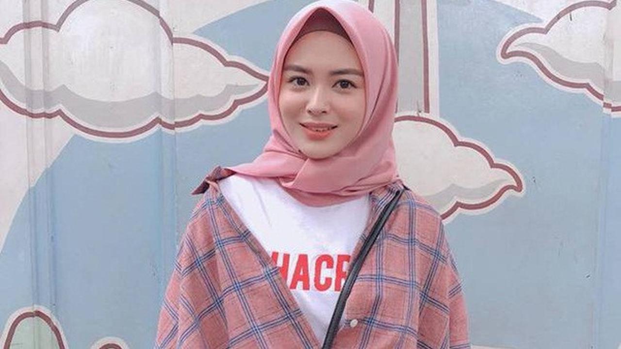 Ayana Moon © instagram.com/xolovelyayana