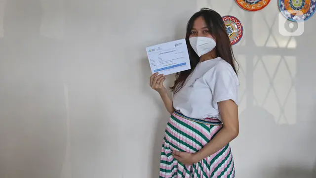 FOTO: Vaksinasi Covid-19 Untuk Ibu Hamil di RSIA Tambak
