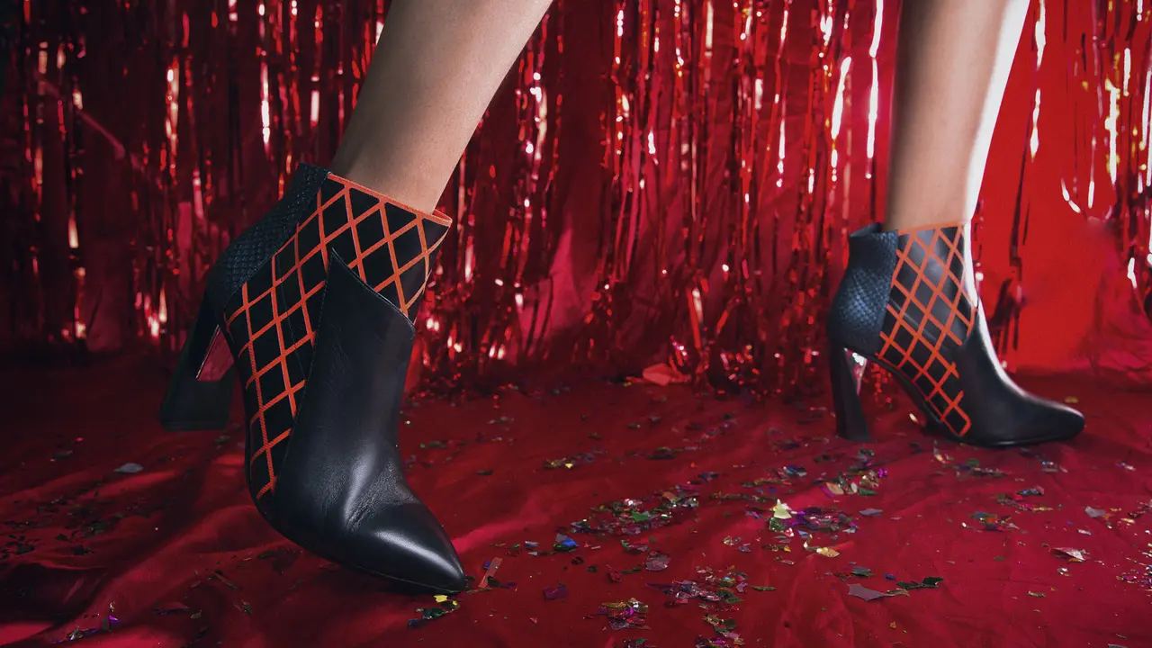 Rekomendasi Sepatu Seru untuk Gaya Quirky yang Unik