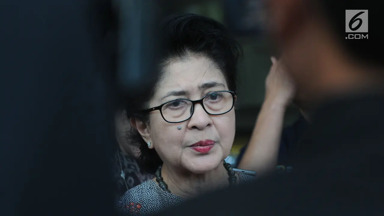 Ekspresi Menkes Nila Moeloek Usai Lakukan Pertemuan di KPK
