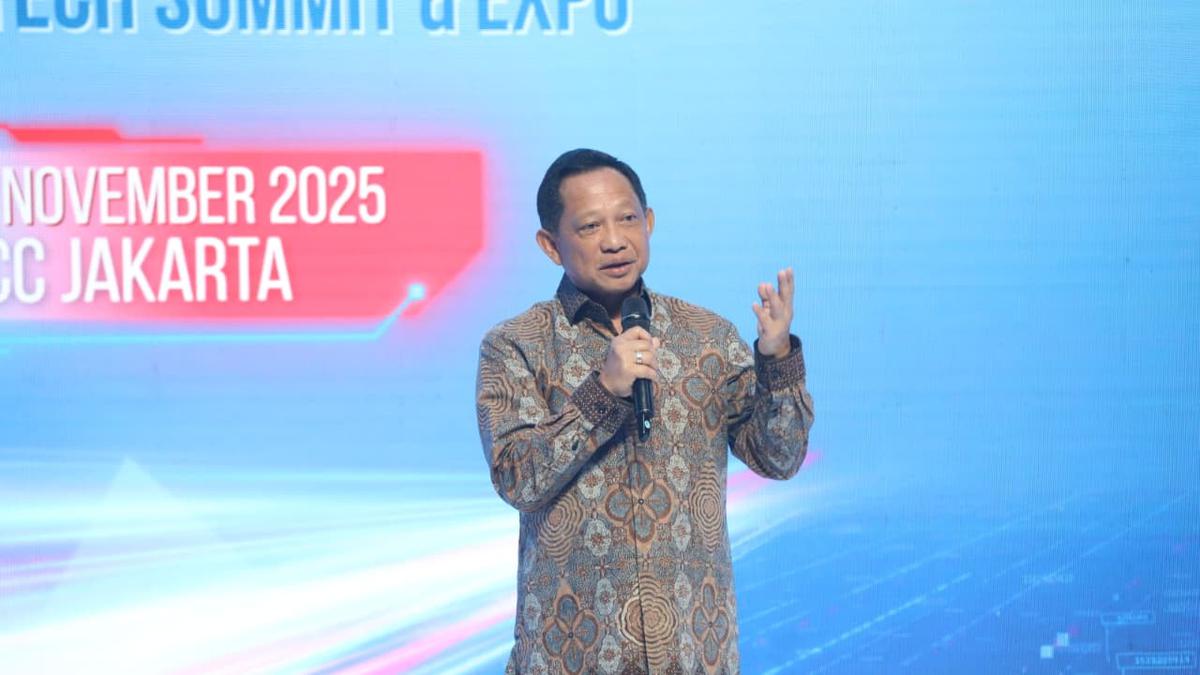 Mendagri Dorong Pemda Perkuat Literasi Keuangan Digital untuk Tingkatkan PAD dan E-Government 