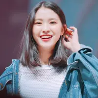 Punya paket lengkap, tak heran jika Ryujin ITZY jadi favorit fans dan para idol.