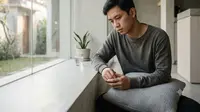 10 Kebiasaan Orang Tidak Bahagia yang Perlu Dihindari agar Hidup Lebih Tenang