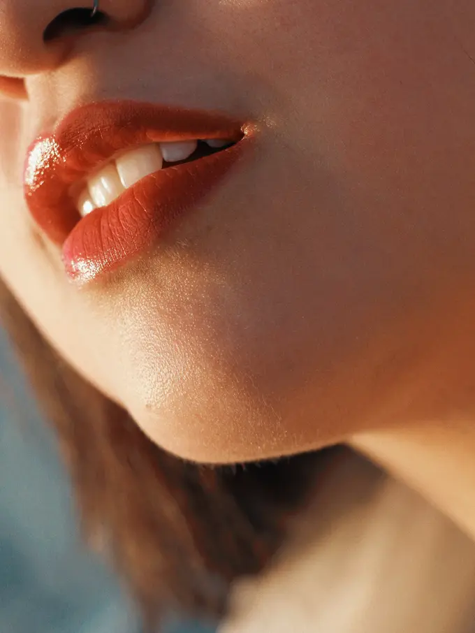 merawat bibir