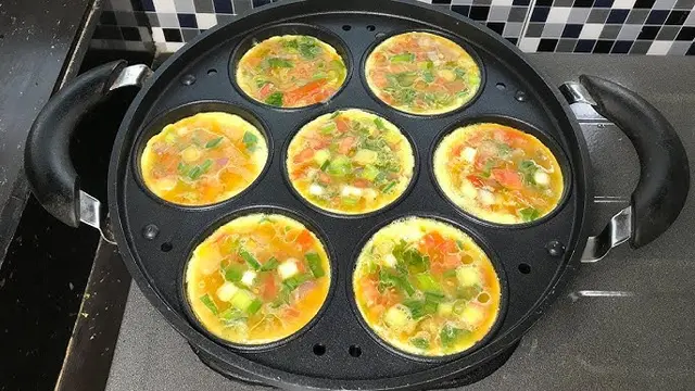 Cara Membuat Omelet Telur Mie Mini