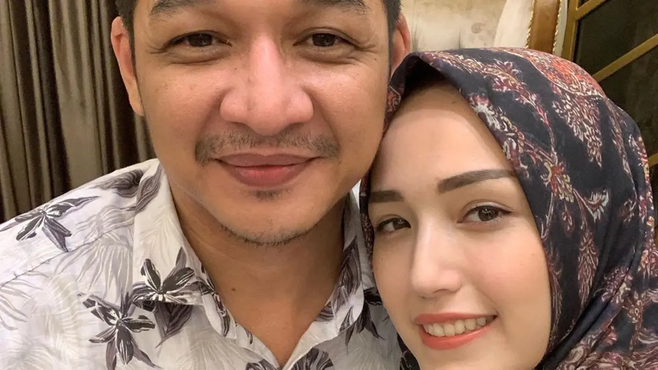 [Fimela] Pasha Ungu dan Adelia Pasha