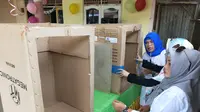 Bilik Suara dari Kardus hingga Logistik Pemilu Datang Terlambat