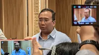 Direktur Jenderal Kesehatan Lanjutan Kementerian Kesehatan (Kemenkes) Azhar Jaya dalam temu media di Kantor Kemenkes, Jakarta, Senin (21/4/2025). Foto: Liputan6.com/Ade Nasihudin.