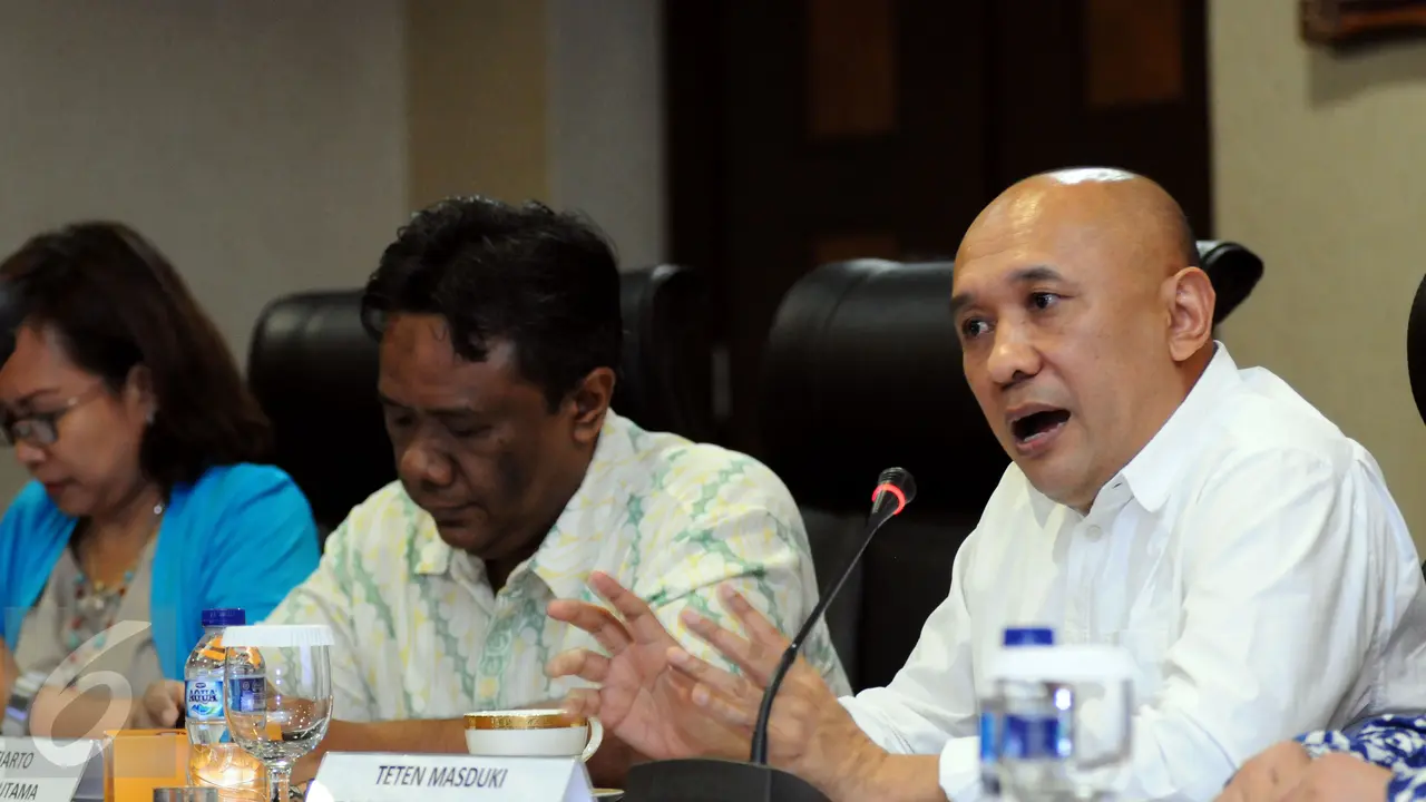 20151213- Teten Masduki Paparkan Hasil Monitoring Kebijakan Paket Ekonomi-Jakarta-Helmi F