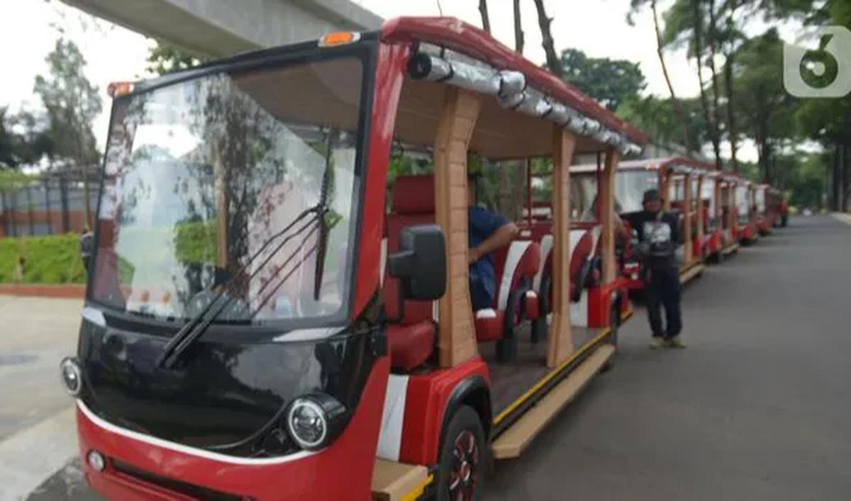 Direktur Utana PT Bhumi Visatanda, Claudia Ingkriwang mengharapkan para pengunjung Taman Mini datang menggunakan transportasi umum.&nbsp;