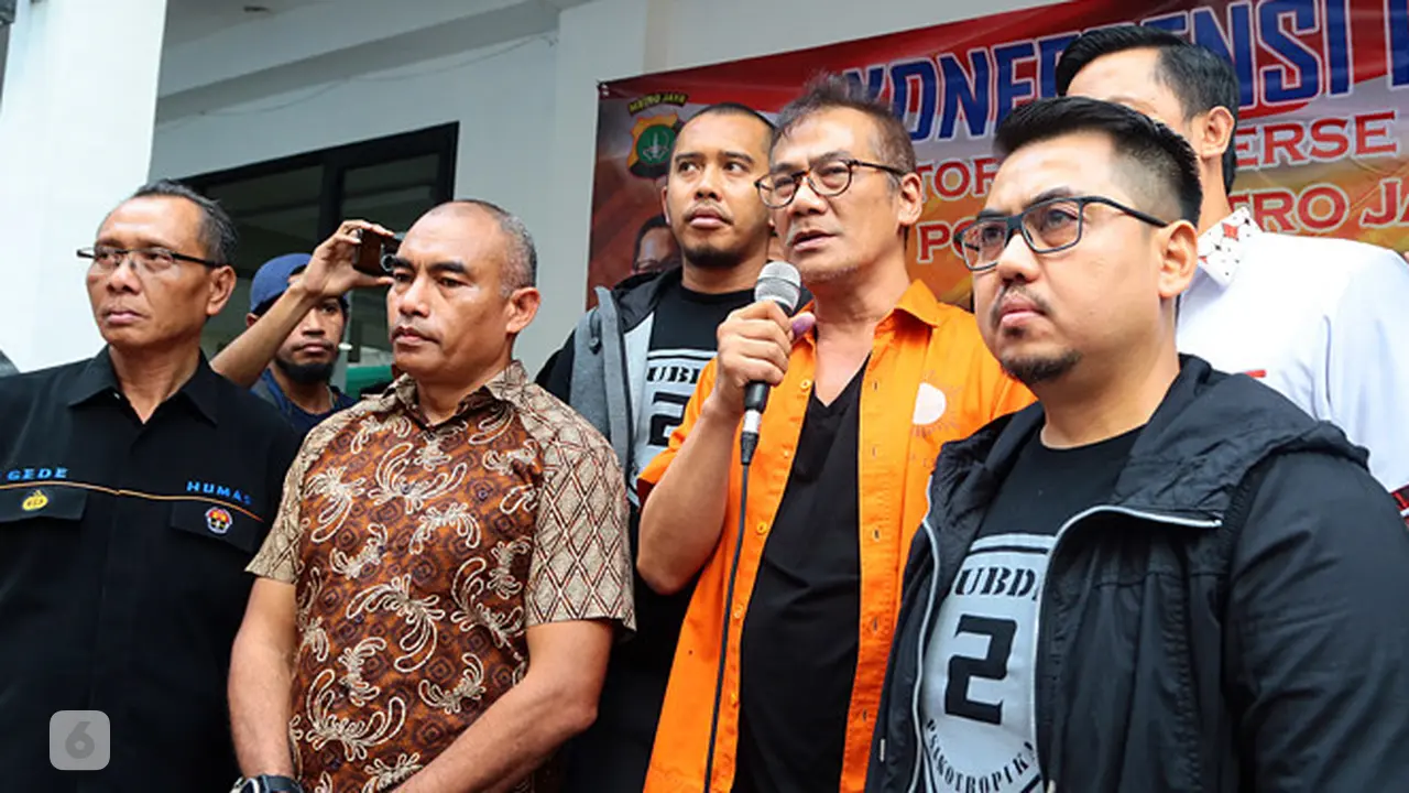 [Bintang] Tio Pakusadewo