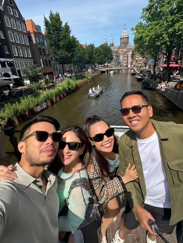 6 Potret Jessica Mila dan Yakup Hasibuan Honeymoon ke Belanda, Bertemu Yuki Kato