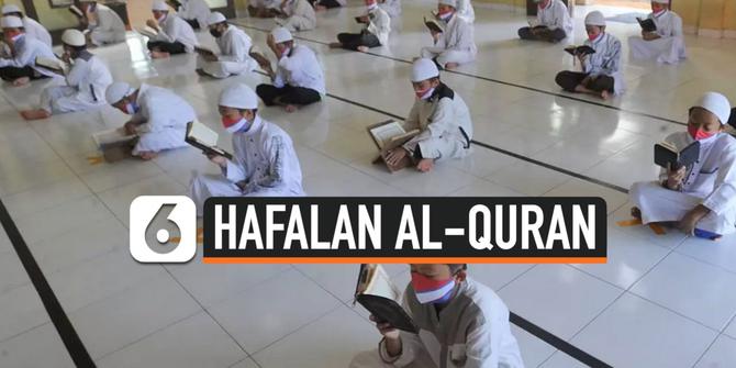 VIDEO: Melihat Santri Khatam Al-Quran dengan Jaga Jarak