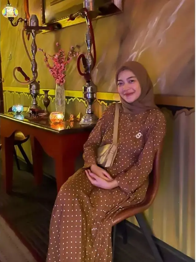 Hamil Anak Pertama, Ini 6 Potret Baby Bump Novia Giana Istri Ikbal Fauzi