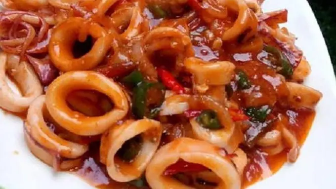 [Bintang] Jadikan Cumi Asam Manis sebagai Menu Kesukaan dengan Resep Ini