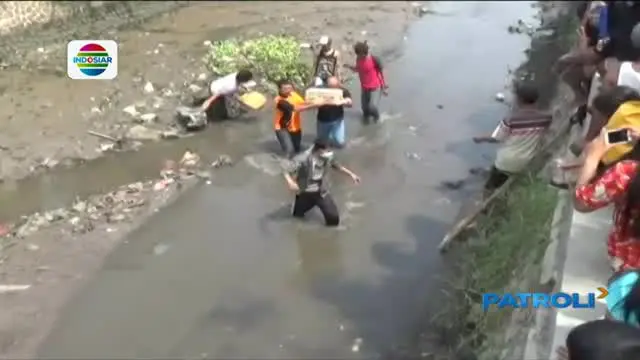 Jasad Bayi Laki-laki Ditemukan Mengambang di Sungai Sedengan