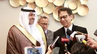 Menkes Budi Gunadi dan Menkes Arab Saudi Fahad Abdulrahman AlJalajel. (Foto: Kemenkes)