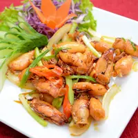 Ilustrasi tumis baby cumi./Copyright shutterstock.com