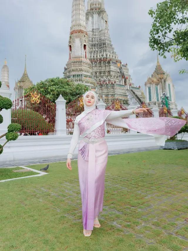 Gaya Liburan Ryana Dea di Thailand, Penampilannya Disebut Bak Bidadari