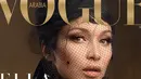 Di akun Instagramnya, Bella yang mengunggah fotonya di akun Instagram juga menuliskan kebanggannya menjadi model majalah Vogue dan juga sebagai keturunan dari Palestina. (Instagram/bellahadid)