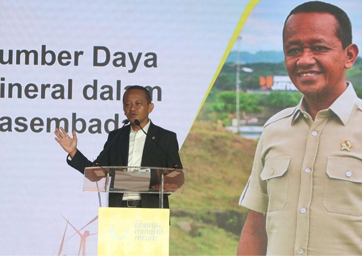 Bahlil dalam acara Energi Mineral Forum 2025