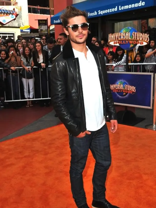 [Bintang] Zac Efron