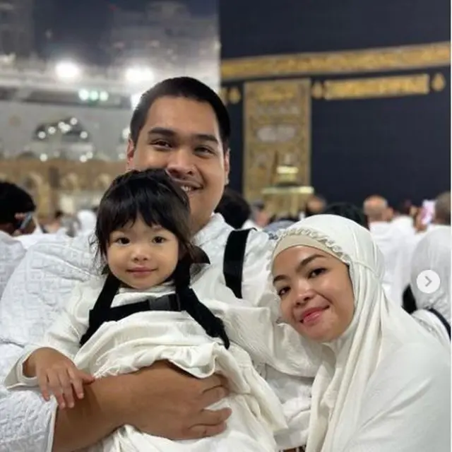 Sebelum Dilantik Jadi Menpora, Dito Ariotedjo Pernah Nonton Konser Blackpink dan Umrah Bareng Keluarga
