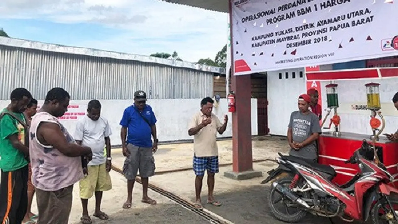BBM di Ayamaru Utara Papua