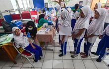 Antusias Murid SD Ikuti Vaksinasi HPV