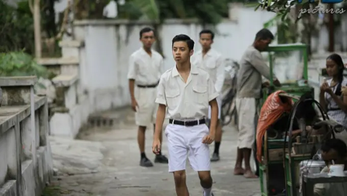 [Bintang] Bastian Steel