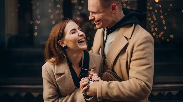 Dikenal Flirty, Ini 7 Tanda Kalau Gemini Benar-Benar Serius Mencintaimu - Cover