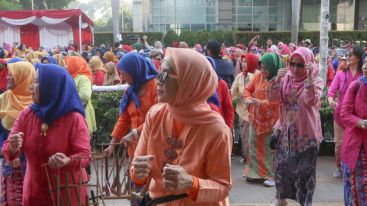 Tahun ini menjadi pertama untuk perayaan Hari Kebaya Nasional. Foto: Liputan6.com/Herman Zakharia